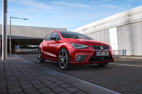 Seat Ibiza 2017 vue avant couleur rouge