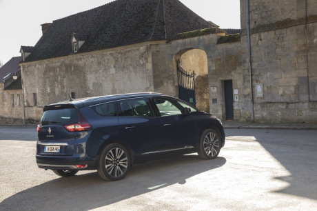 renault grand scénic initiale paris bleu cosmos