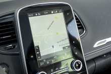 système r link 2 avec navigation GPS du renault scénic 4