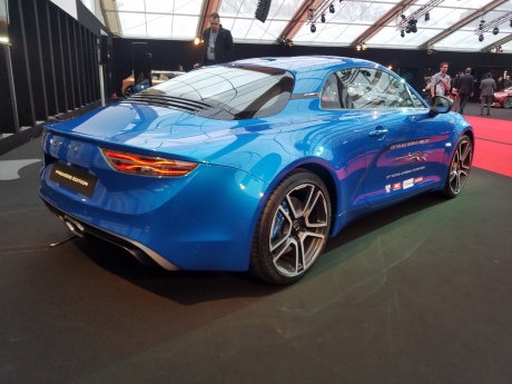 Alpine A110 vue arrière bleue