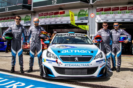 308 Racing Cup Team Altran 24H Nurburgring 2018 photo d'équipe