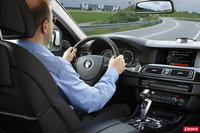 BMW : dicter vos SMS en gardant les mains sur le volant