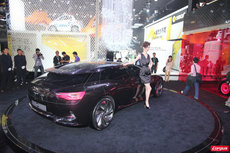 Pékin 2012 - Citroën Numéro 9 : la DS9 en filigrane