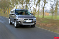 Mitsubishi Outlander Mitsubishi Outlander : frein de parking défaillant