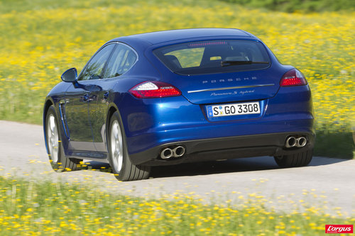 Porsche Panamera Porsche Panamera : hybridation aboutie...