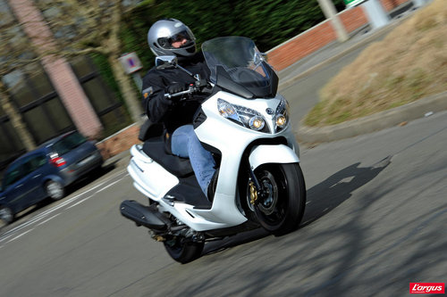 Sym Maxsym Sym 400 Maxsym : dans la cour des grands