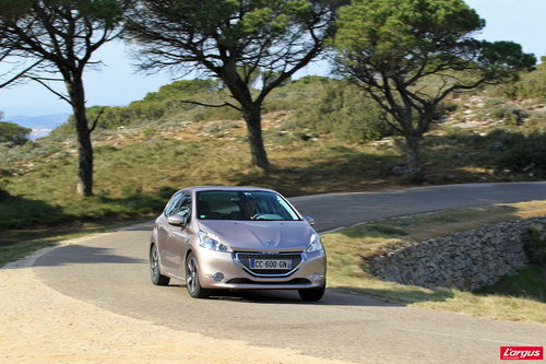 Peugeot 208 Premier essai de la Peugeot 208