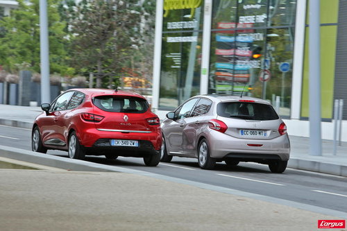 Renault Clio IV vs Peugeot 208 : le choc !