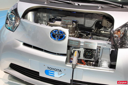 Toyota iQ iQ EV - Impossible hybride