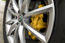 Alfa Romeo Stelvio Sport Edition etriers jaunes