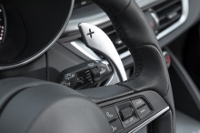 Alfa Romeo Stelvio Sport Edition palettes de boîte auto