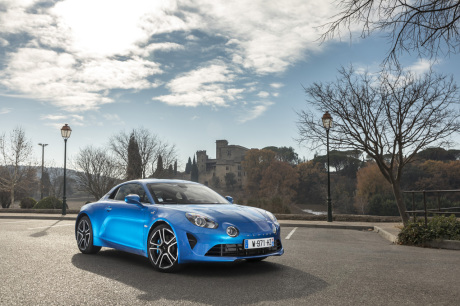 Alpine A110 essai statique avant droit