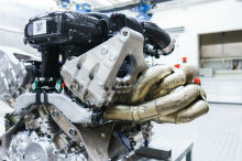 Aston Martin Valkyrie V12