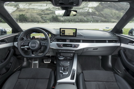 habitacle audi a5 de 2016