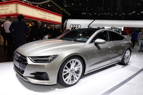 Audi A7 Sportback s line grise vue avant salon de Genève 2018