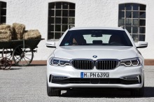 BMW 520d Touring : statique extérieur plein AV