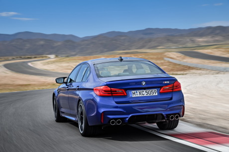 BMW M5 bleue circuit 2017