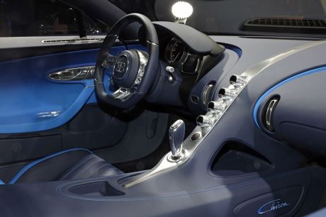interieur bugatti chiron 2017