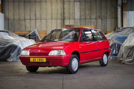 Citroën AX Mutine 3 portes phase 1 vue avant rouge