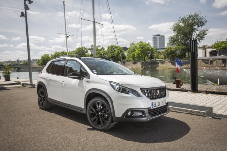 Peugeot 2008 3/4 avant