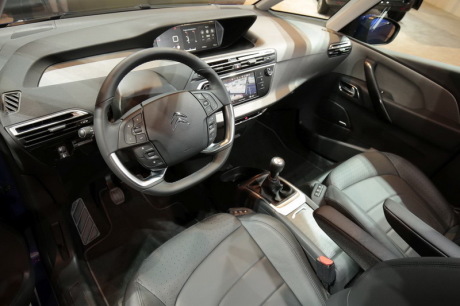 planche de bord Citroën C4 Picasso restylé Mondial 2016