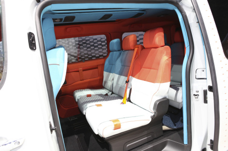 citroen space tourer hyphen concept place arriere