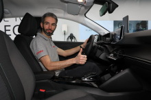 I like Renault Clio: We could believe that the Clio hardly changed, and yet he looks much more elegant than the old.