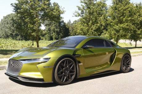 DS E-Tense Concept vue avant