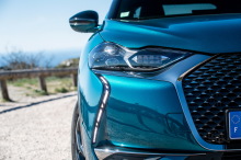 DS3 Crossback 2019 LED lights up