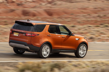 3/4 arrière Land Rover Discovery 2017