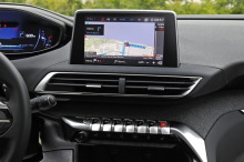 Peugeot 5008 PureTech 130 Allure compteurs 100% numériques