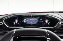 Peugeot 508 GT rouge compteurs