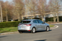 Renault Megane Zen gray action rear right