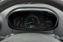 Ford Ka+ 2017 bleu Essential compteurs