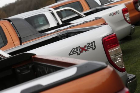 détail benne Ford Ranger 2016
