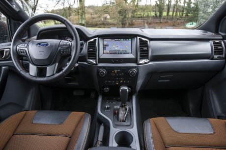 tableau de bord Ford Ranger 2016