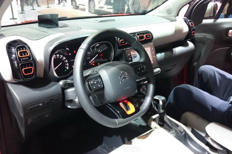 Intérieur citroen c3 aircross salon francfort 2017