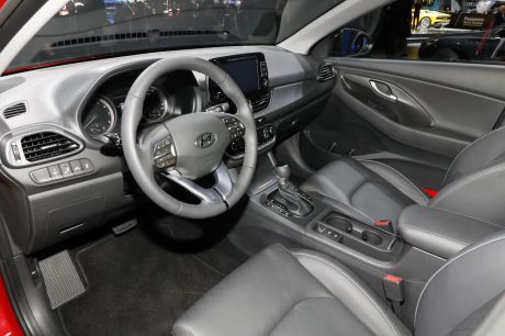 Hyundai i30 SW poste de conduite