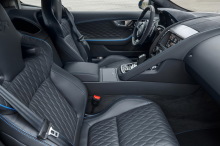 Jaguar F-Type SVR 2016 vue des sièges baquets