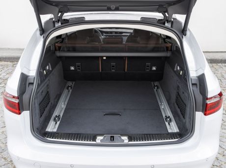 Jaguar XF Sportbrake 25d AWD (2017)