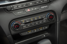 Kia Proceed 1.6 T-GDi DCT7 GT shifter
