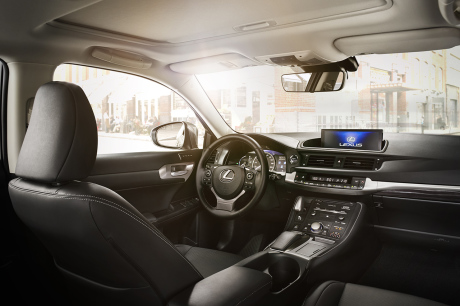 Lexus CT 200h intérieur