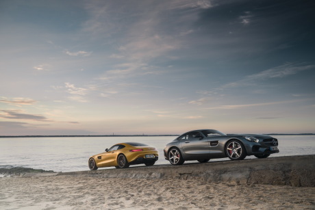 Mercedes AMG GT S jaune et gris