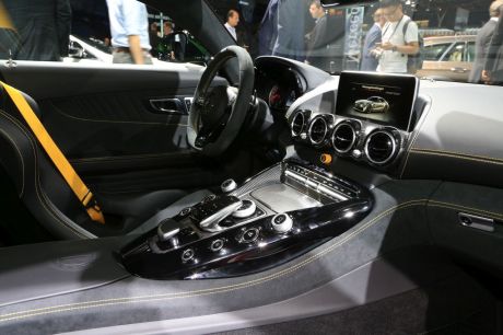 AMG GT R