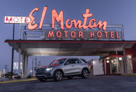 Mercedes GLE 2019 front view gray in the USA