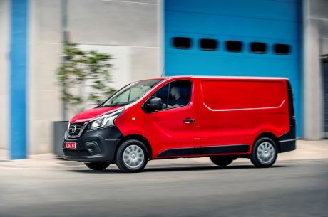 http://www.largus.fr/images/images/txt_nissan-nv-300-2016-03.jpg txt_nissan-nv-300-2016-03