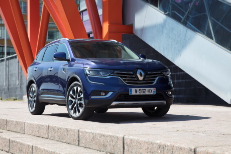 3/4 avant koleos 2017