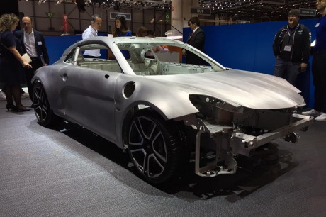carrosserie aluminium de la nouvelle alpine A110