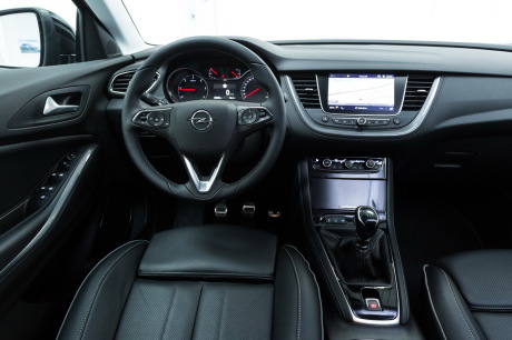 Opel Grandland X planche de bord