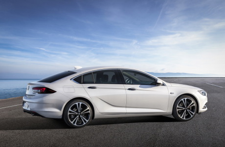 Opel Insignia Grand Sport vue arrière